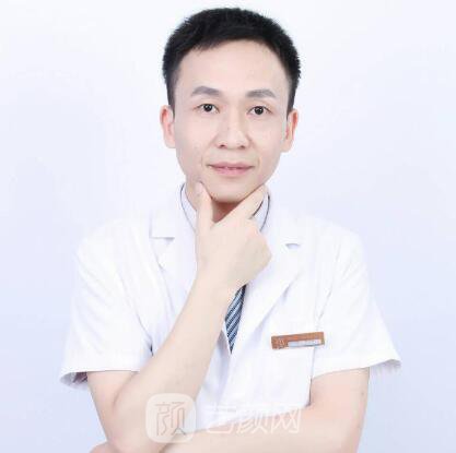 南昌美伊爾吸脂專(zhuān)家   劉立軍