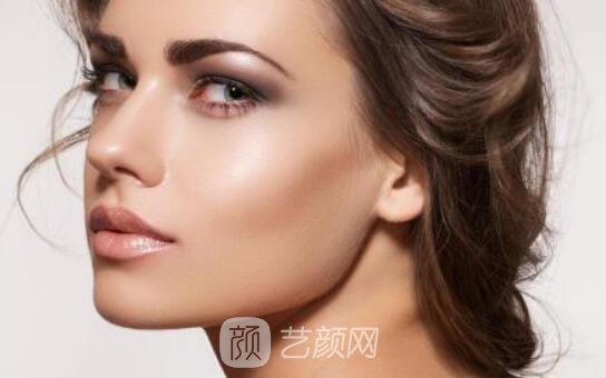 上海南山醫(yī)院徐乃杰：為什么割雙眼皮的價(jià)格相差很遠(yuǎn)?