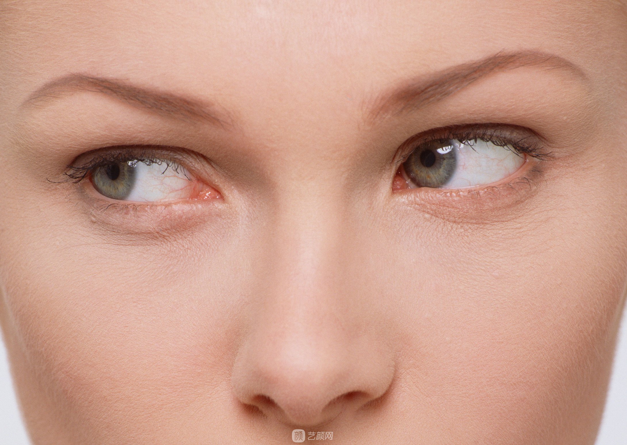 全飛秒手術(shù)與其它近視激光手術(shù)區(qū)別在哪些地方