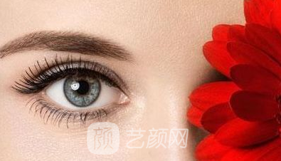 隆鼻案例:隆鼻+雙眼皮+下巴已經(jīng)不是原來(lái)自卑的我了~