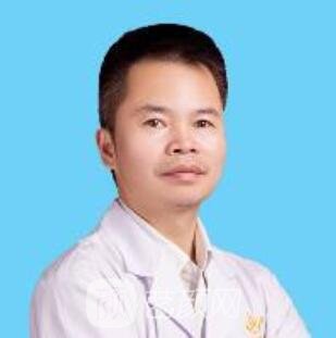 俞富興醫(yī)生