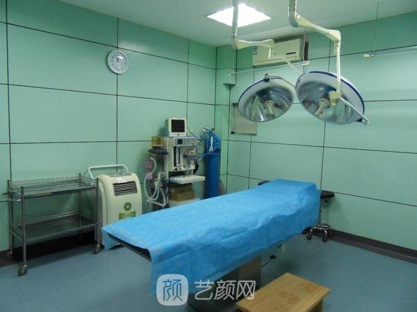 葫蘆島頤正醫(yī)療美容診所