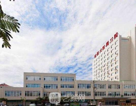 哈醫(yī)大三院整形科