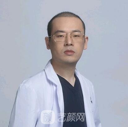 歐陽(yáng)國(guó)瓊