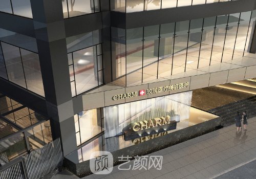 范鍇醫(yī)生做唇裂二次修復(fù)